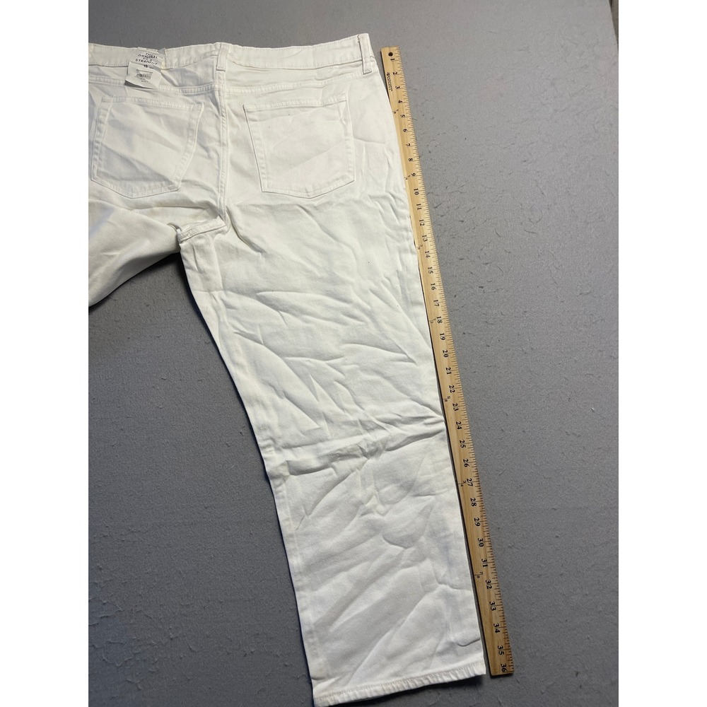 Free Assembly Original 90's Straight Denim White 18 Short W37 Womens - Picture 6 of 9